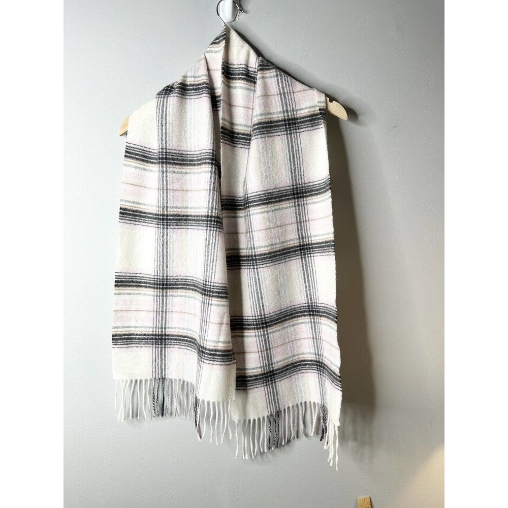 Bloomingdales C Cashmere Scarf Pink, White Black Plaid Fringe Winter 11.5"x60"